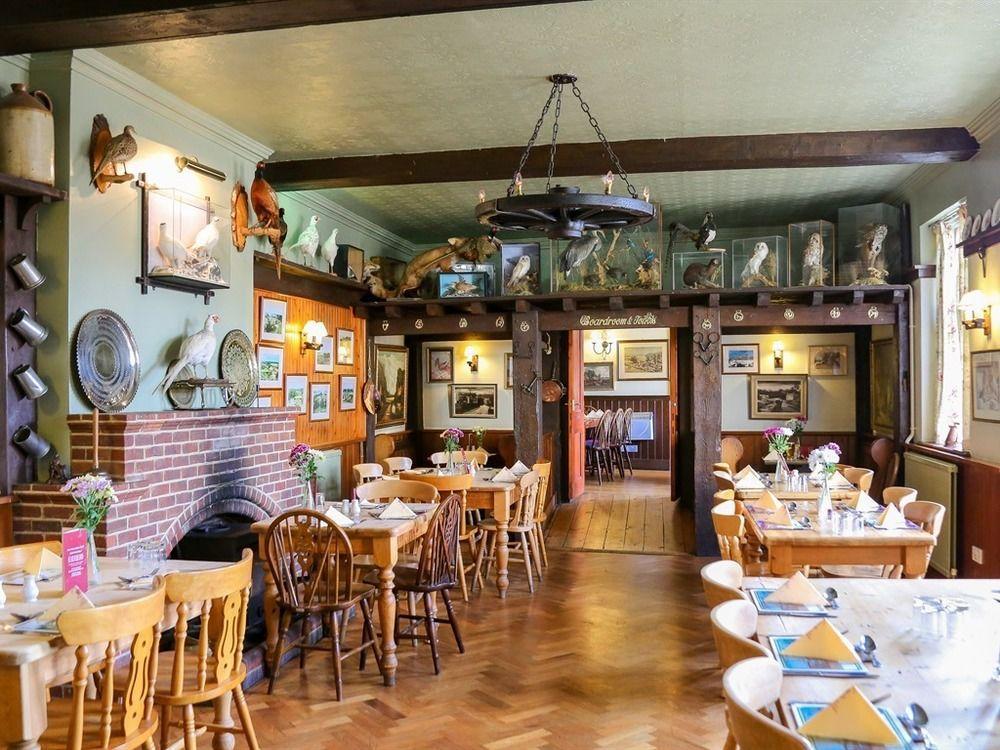 The Crown Inn Gayton  Εξωτερικό φωτογραφία