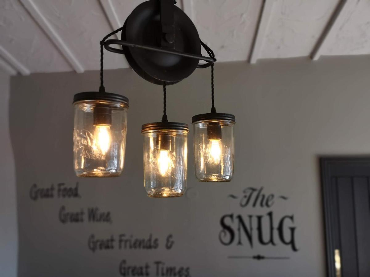 The Crown Inn Gayton  Εξωτερικό φωτογραφία